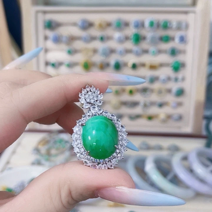 翡翠未镶嵌颈饰天然翡翠Ａ货