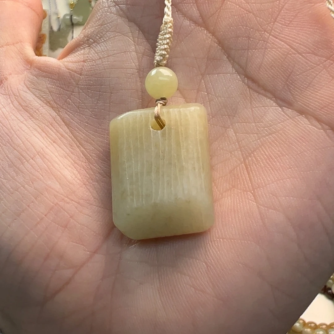 和田玉（糖玉）未镶嵌手链