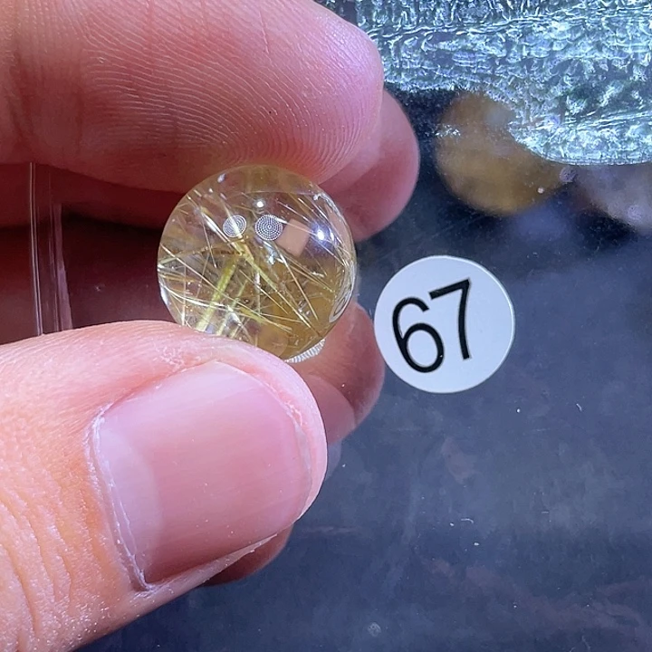 颈饰未镶嵌水晶诺*。