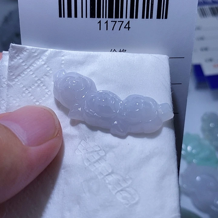 翡翠未镶嵌颈饰天光墟翡翠市场现金代购