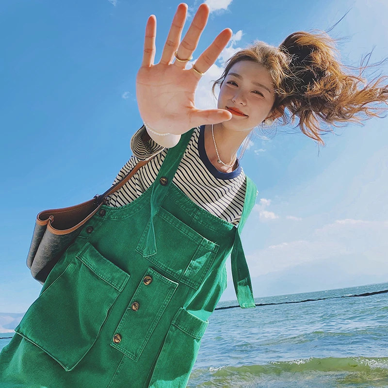 绿色工装背带裤套装女2025夏日新款学院风宽松小个子上衣两件套装