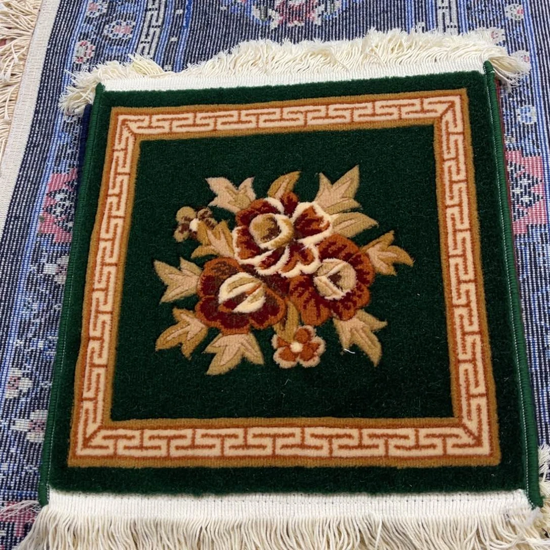 羊毛40×40纯羊毛特价坐垫