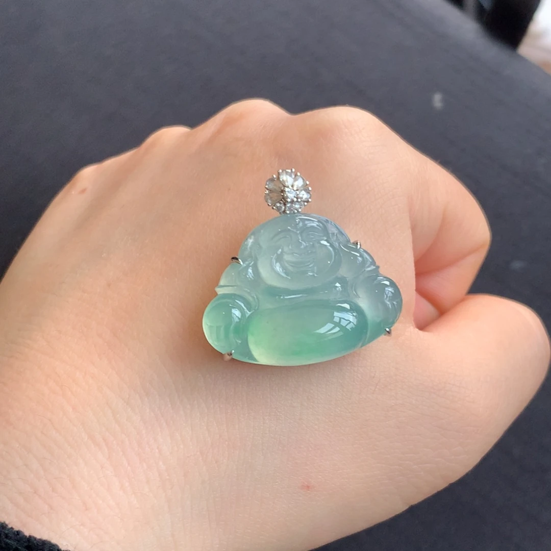 翡翠18K金镶嵌颈饰天然翡翠