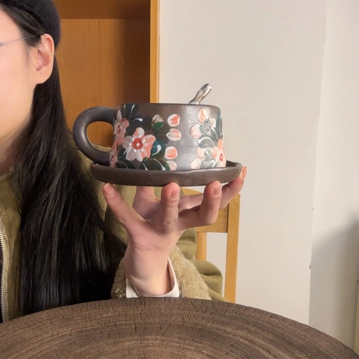 M***o手捏手绘景德镇陶瓷