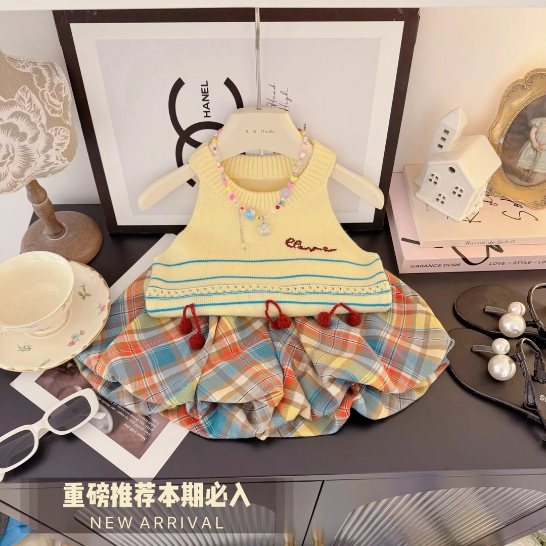 【现货】女童2025夏季甜美多巴胺手工刺绣背心+花苞短裤套装C23045