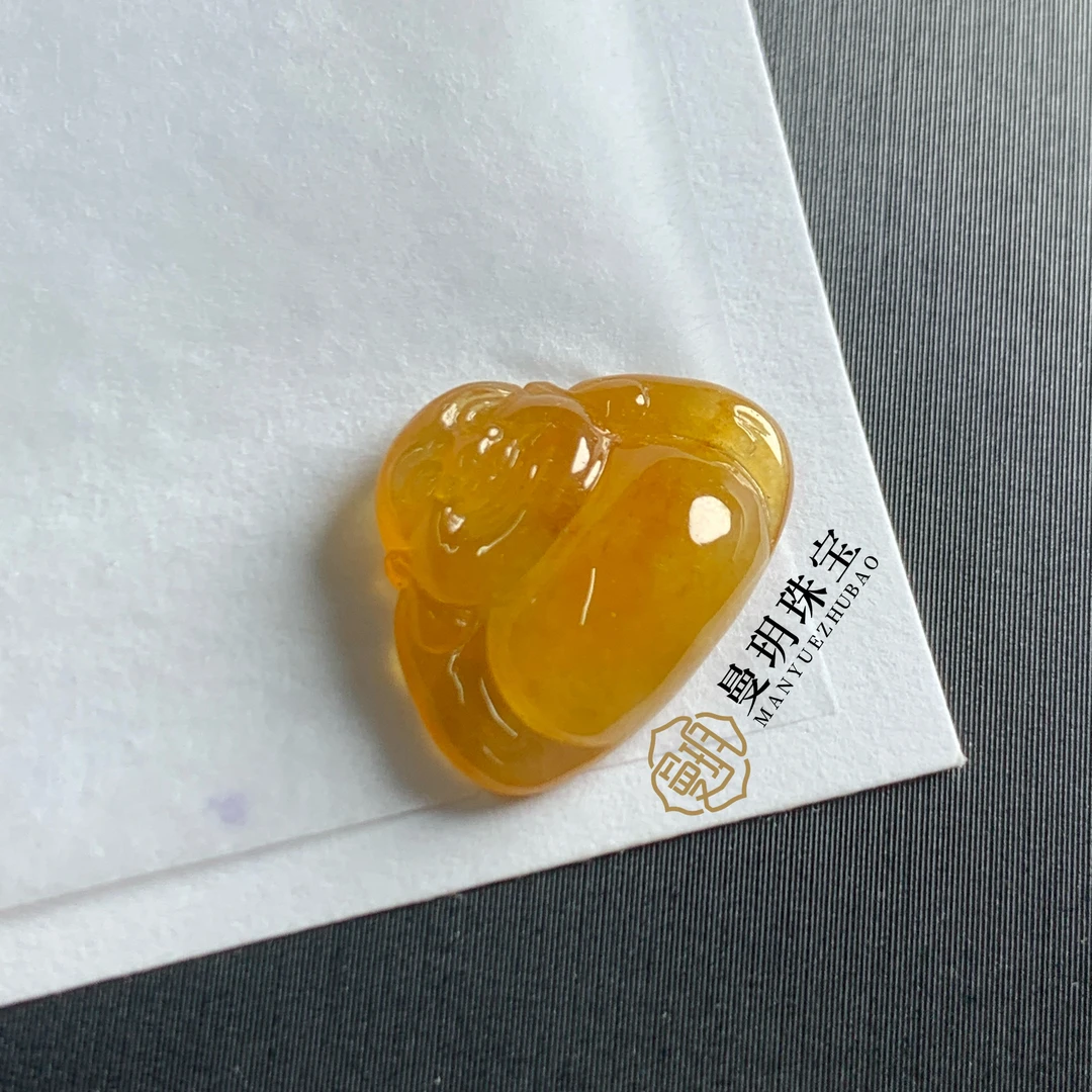 天然缅甸翡翠A货未镶嵌高冰黄佛