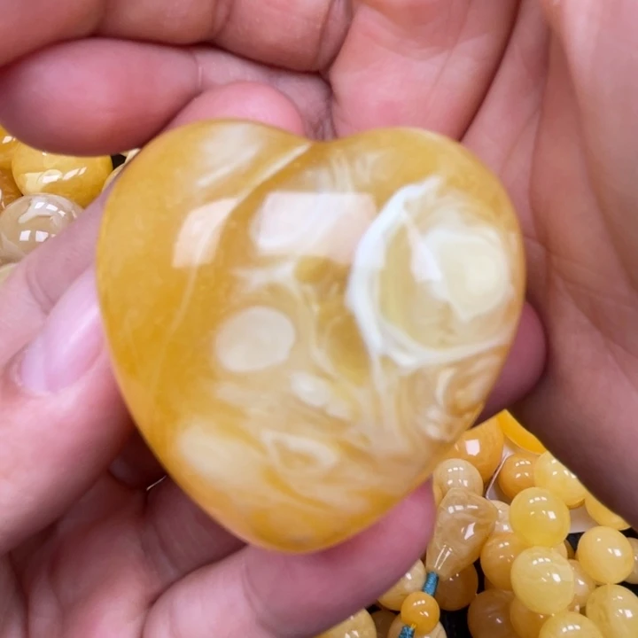 裸石蜜蜡未镶嵌蜜蜡爱心吊坠重33