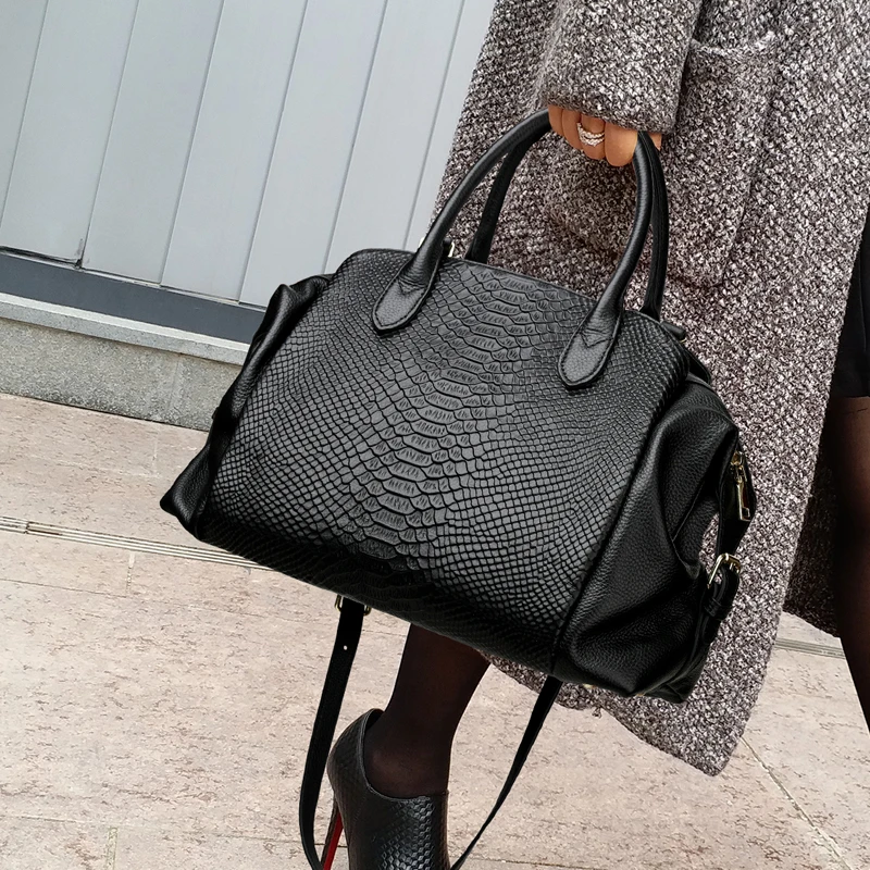 CCAMO百搭女款包包轻奢小众高级感鳄鱼纹通勤包大容量真皮单肩包