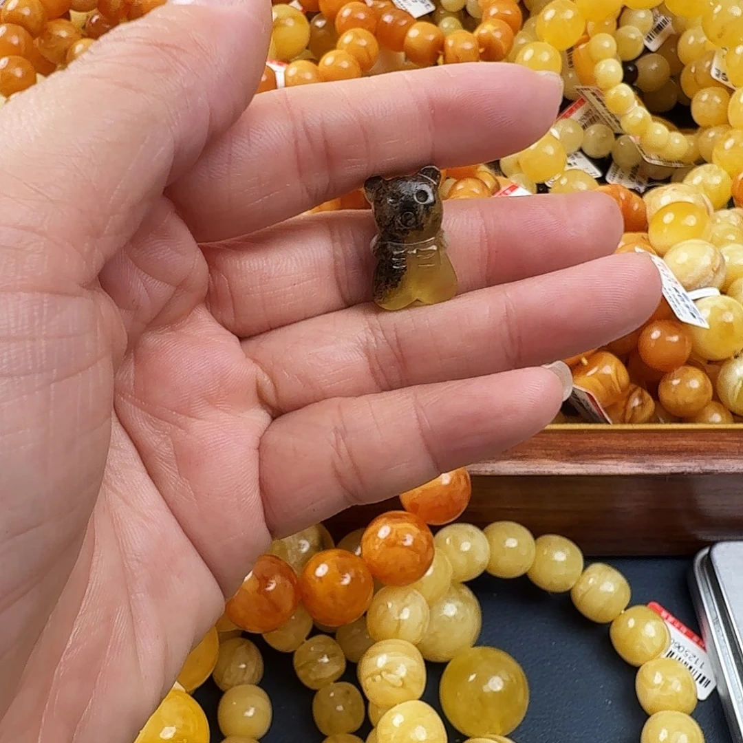 琥珀未镶嵌珠宝奇石