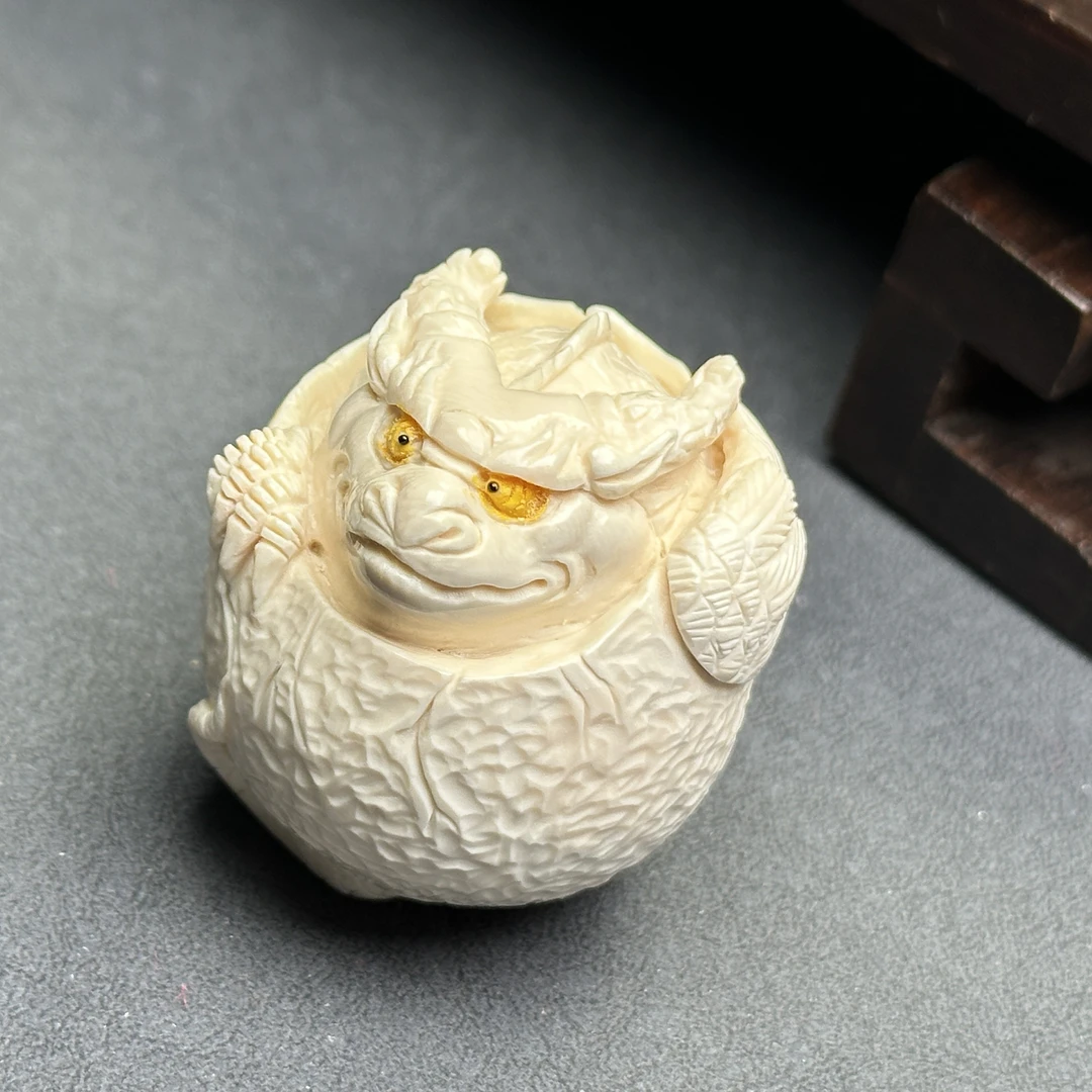 H2552天然猛犸牙 龙蛋雕刻件 41*43mm支持鉴定 假一罚四