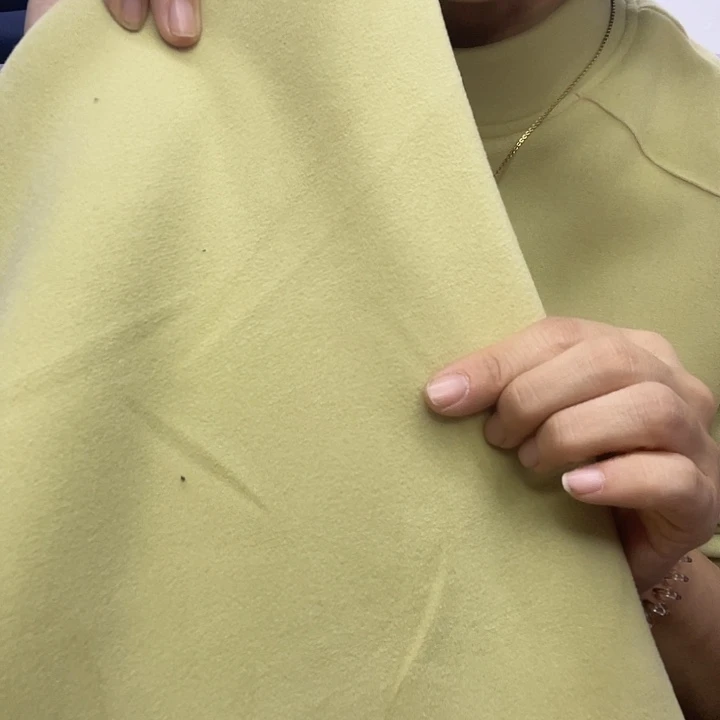 混纺绿色双层奶芙绒70厘米