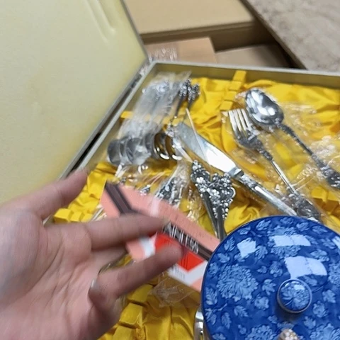 C*瓷器。瓷器。瓷器。