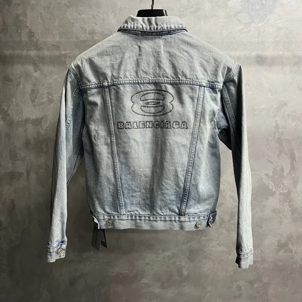 未使用 Balenciaga/巴黎世家 蓝色水钻牛仔夹克外套/36码