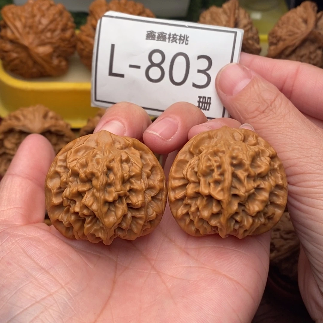 文玩核桃把件秦闷39….