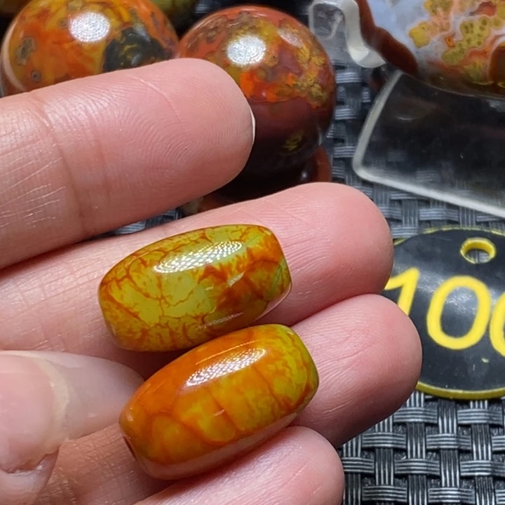 亚***2玛瑙/玉髓未镶嵌颈饰