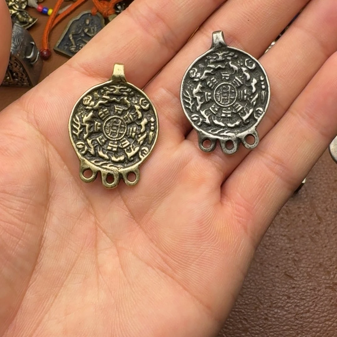 山*藏式风格九宫八卦牌