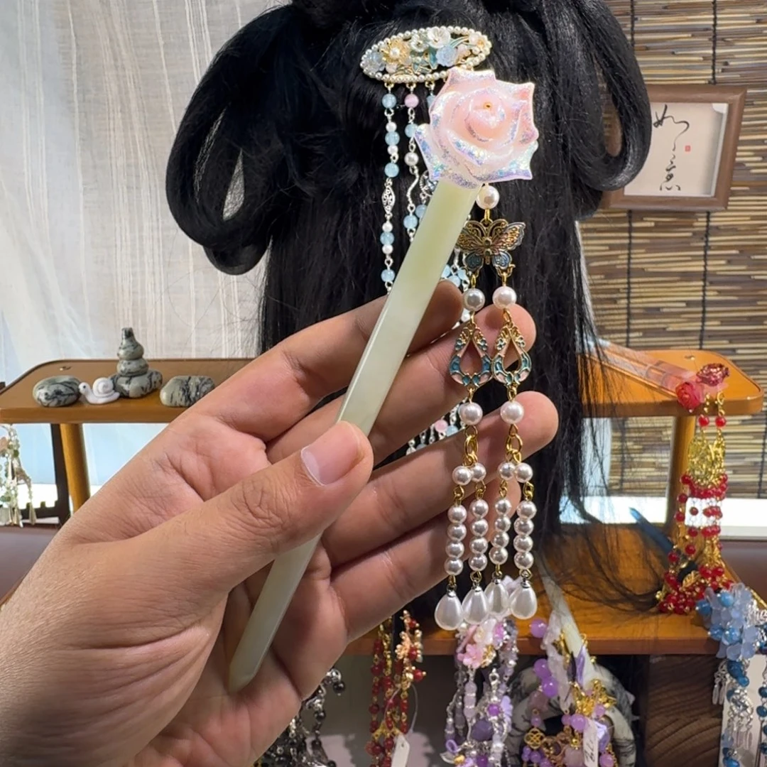 玉***寒蛇纹石玉合金发饰