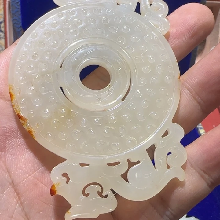 米***罗颈饰未镶嵌和田玉