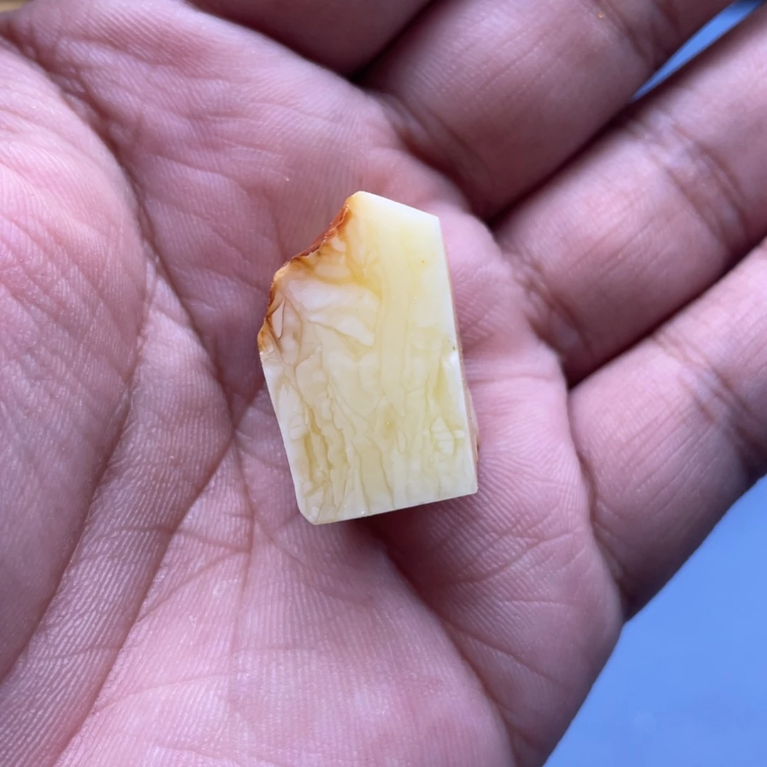 定制琥珀未镶嵌蜜蜡定制