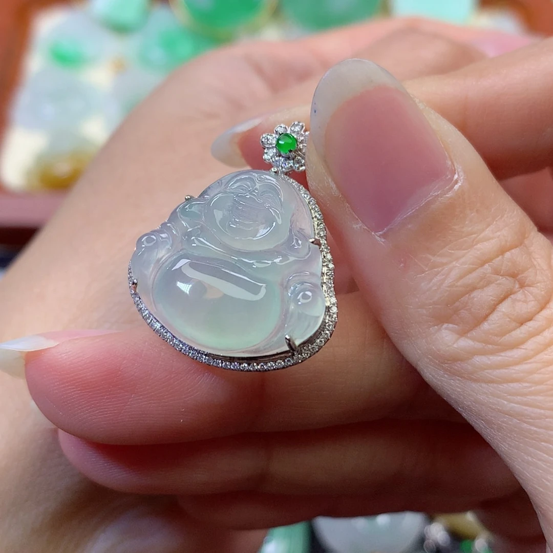 【闪购商品】吊坠(赠链)18K金镶嵌翡翠V***弈