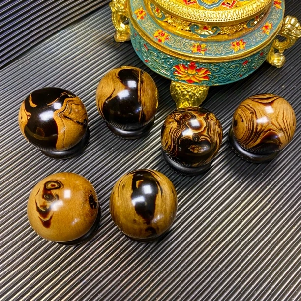 3A级血柳手球海柳根雕工艺多样性发一