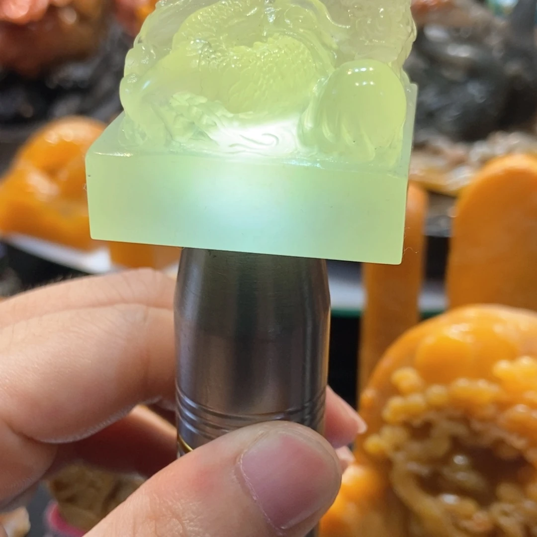 寿山石印石丹东晶