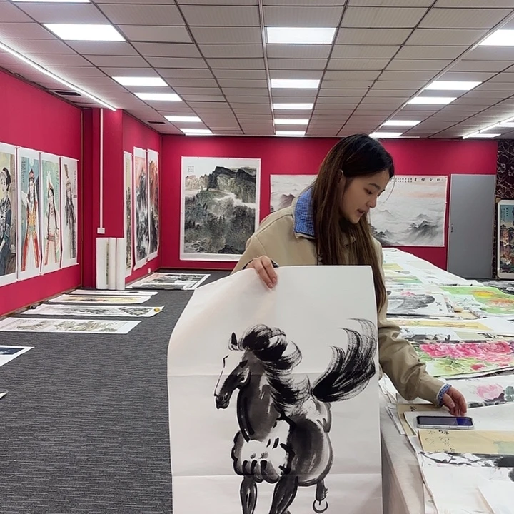 国画骏马图画作品