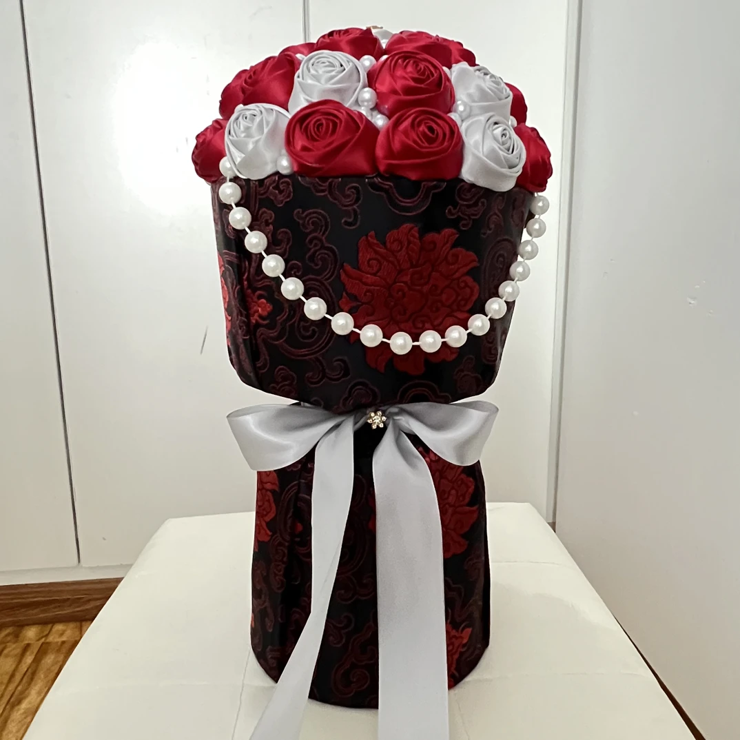 藏式手工丝带精心制作玫瑰花花束