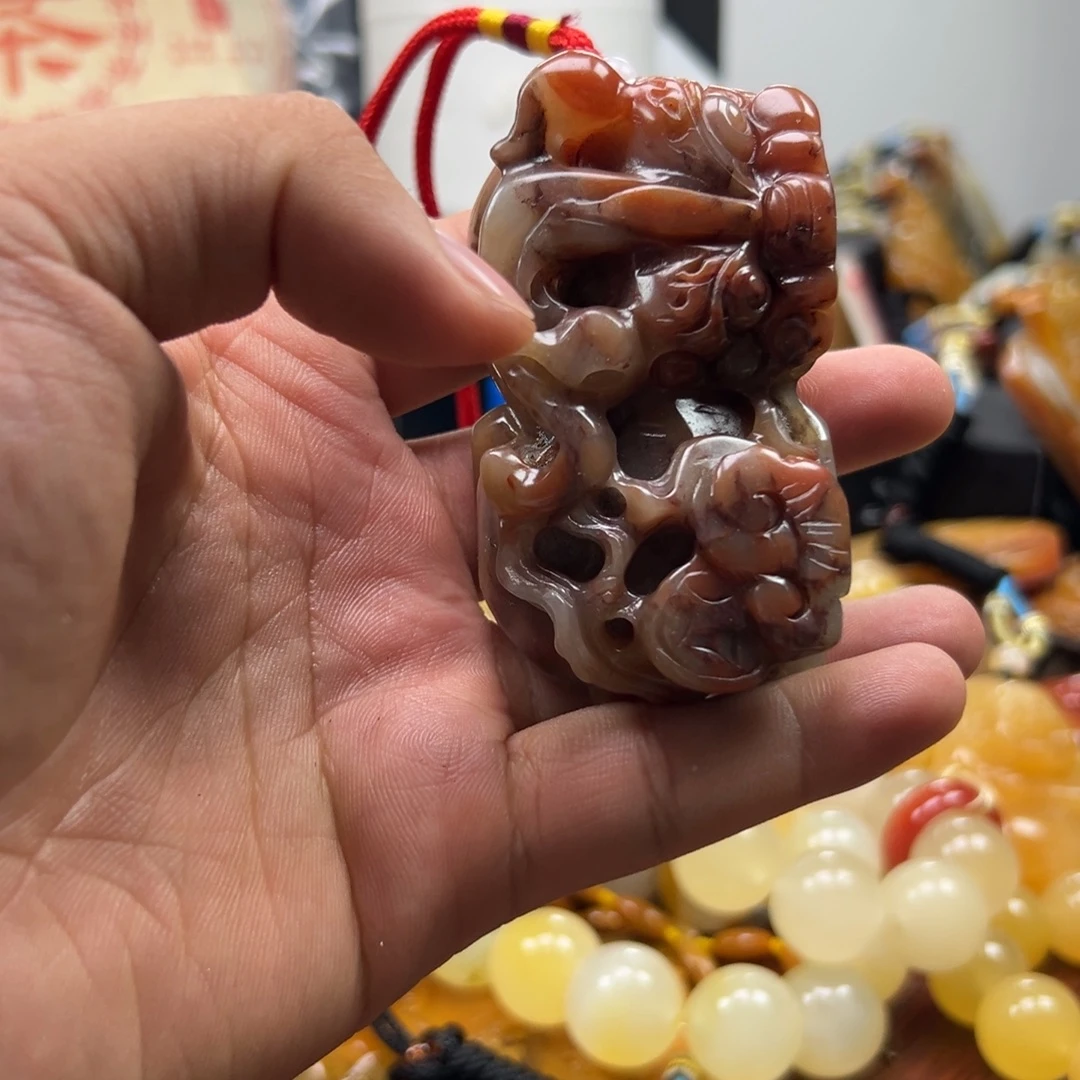 石英质玉（黄龙玉）未镶嵌多选发其一