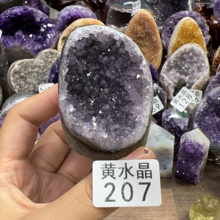 未镶嵌水晶大型摆件（非配饰）林**原207