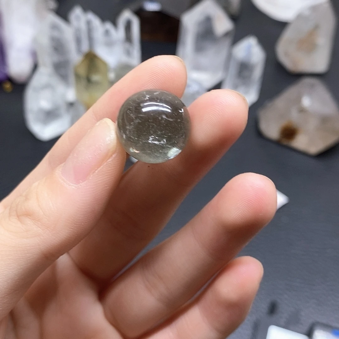 未镶嵌颈饰水晶50