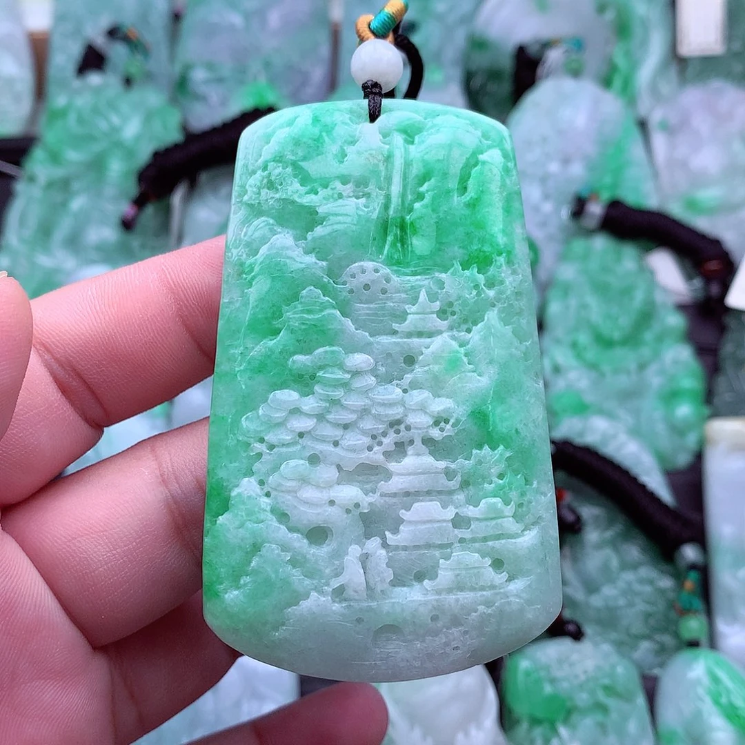 吊坠(不含链)未镶嵌翡翠