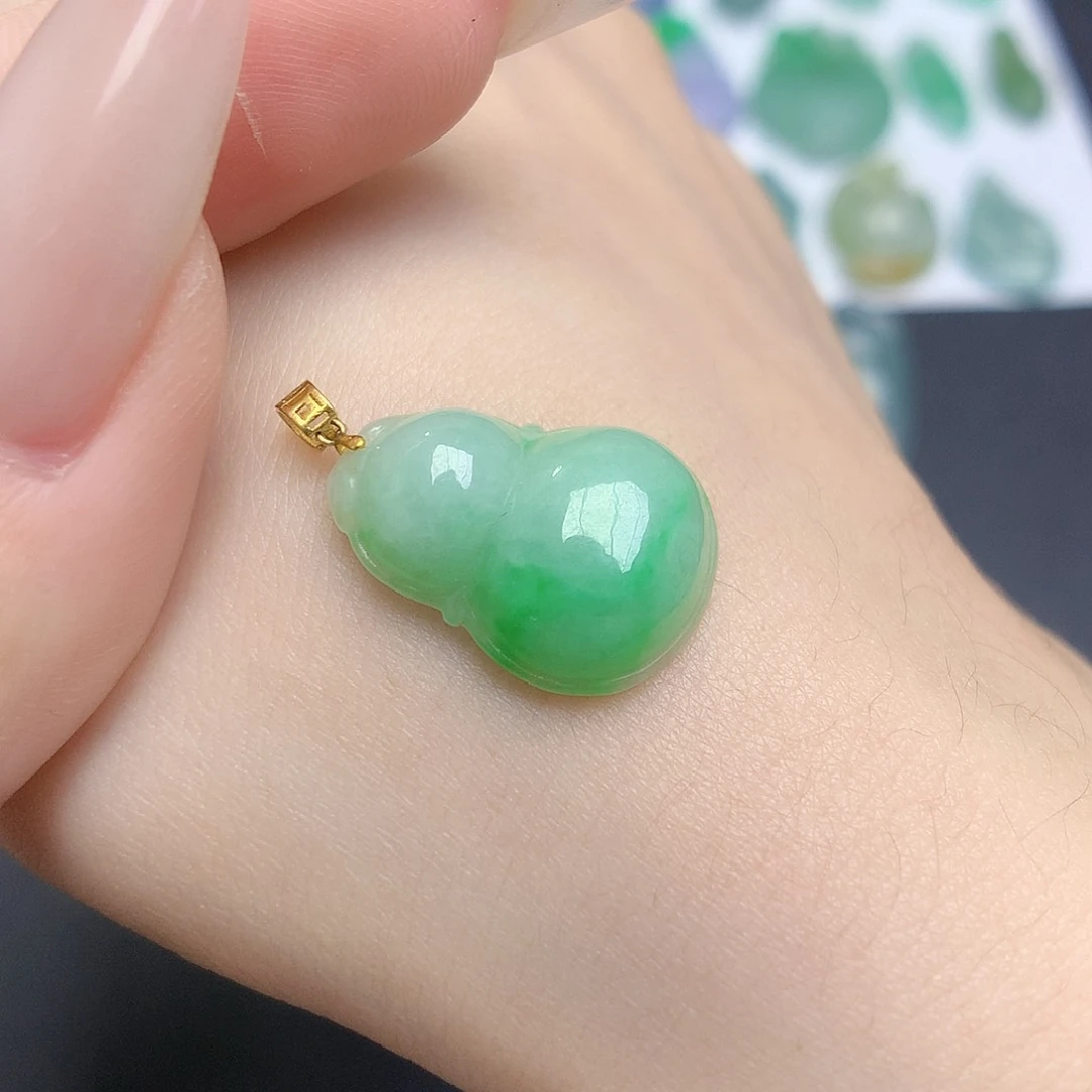 翡翠颈饰18K金镶嵌8888888888888888