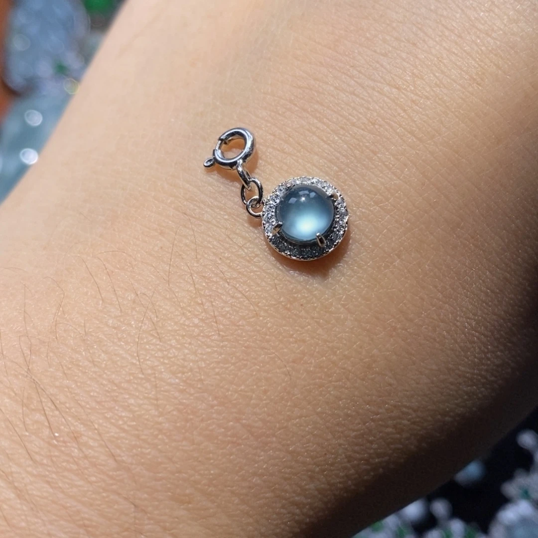 翡翠银S925镶嵌颈饰翡翠