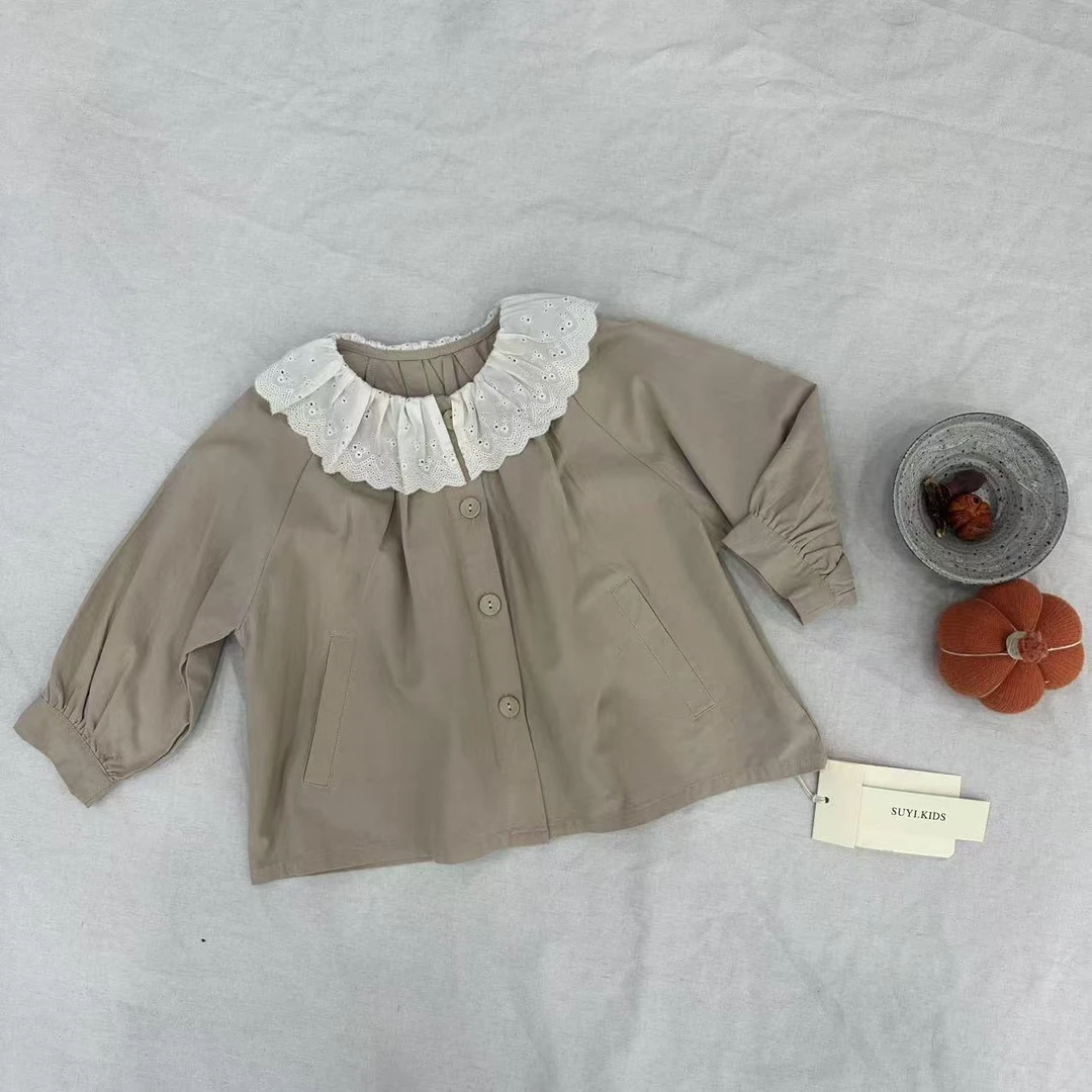 〖姐姐家〗2025春款儿童萌娃穿搭镂空蕾丝翻领素色麻感外套 25017