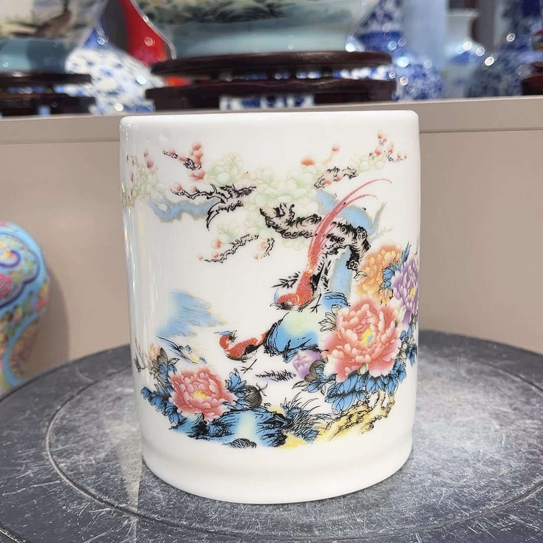 陶景德镇陶瓷花瓶12公分一个笔筒