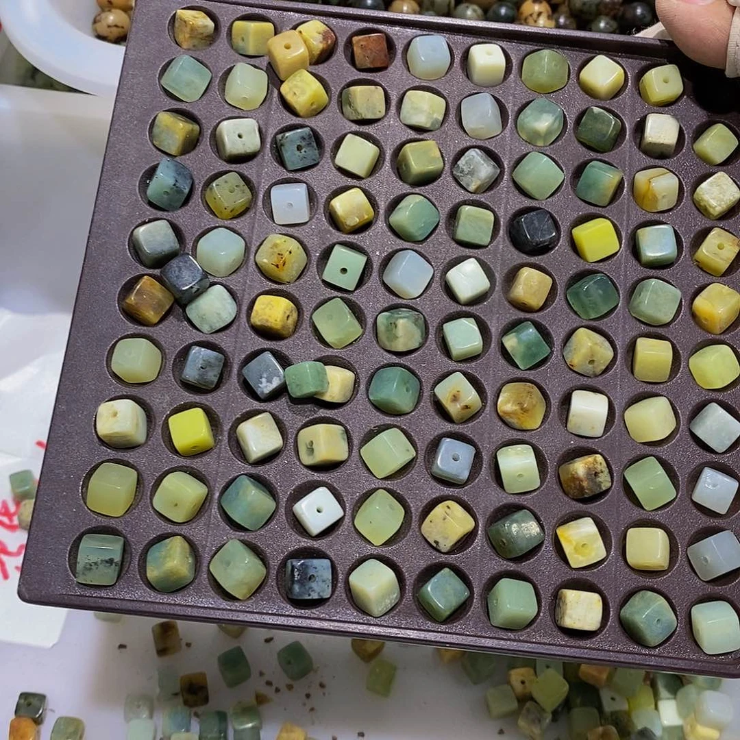 合金蛇纹石玉珠宝半成品68
