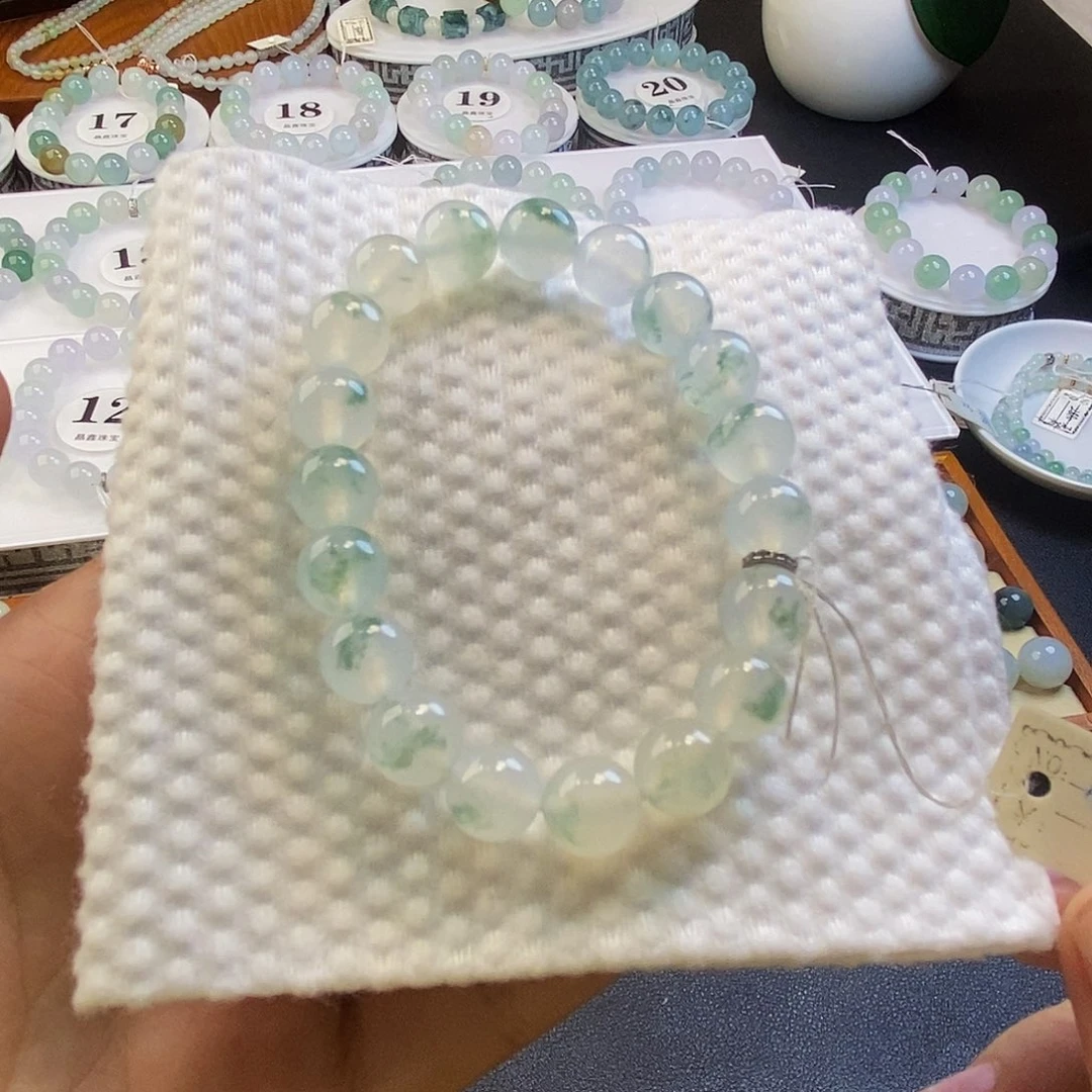 定制翡翠未镶嵌翡翠卡10