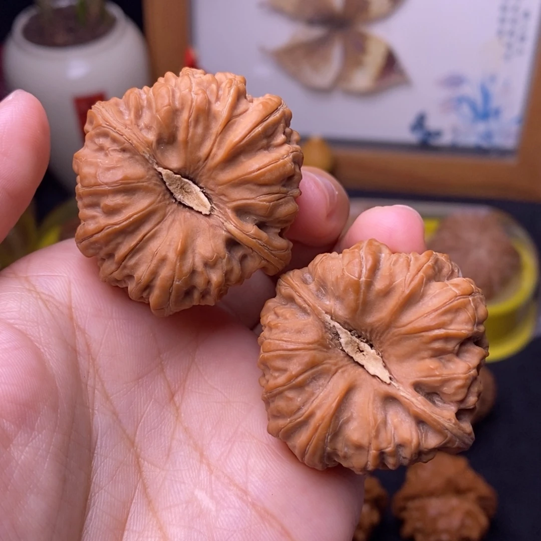 把件文玩核桃40平谷凹底