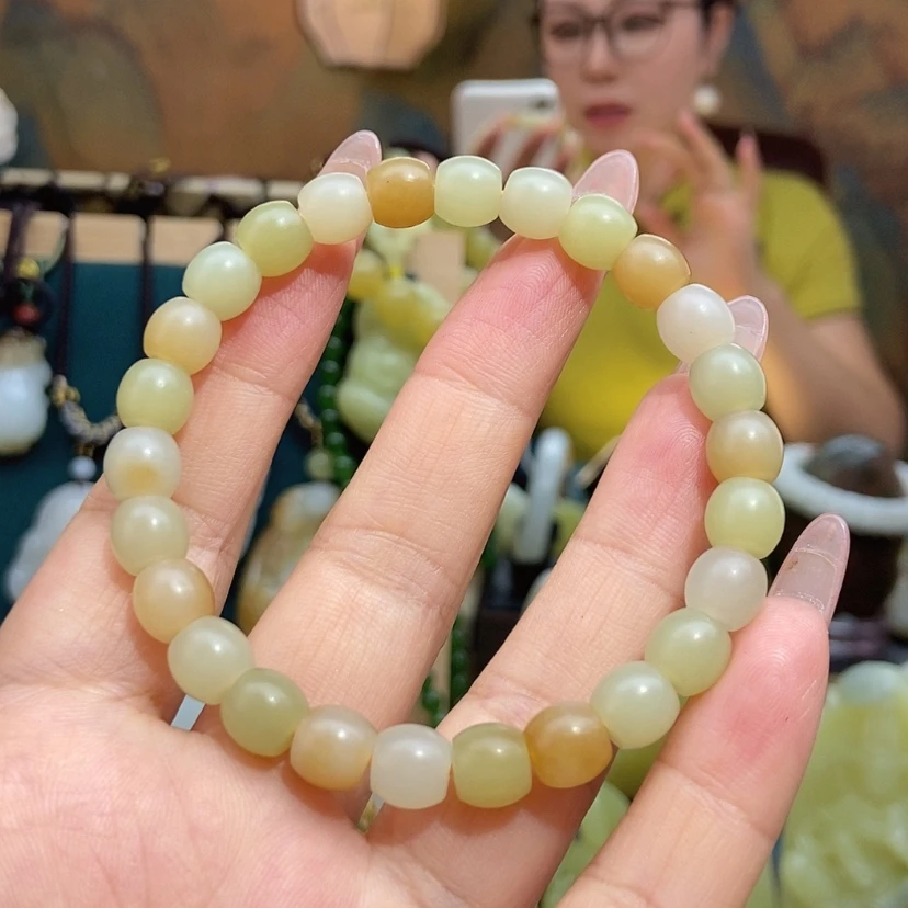 【闪购商品】未镶嵌手链和田玉（糖玉）?****?