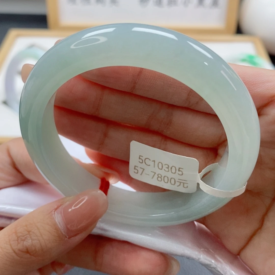 未镶嵌手镯翡翠天然A货翡翠手镯
