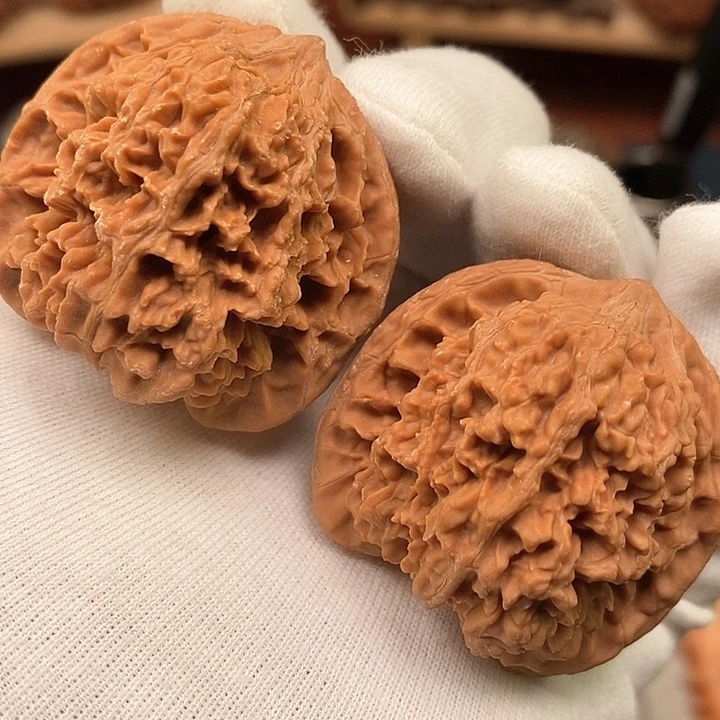 吊坠文玩核桃38全品白茬山地红皮百花山