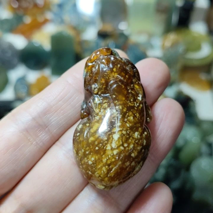 岫玉未镶嵌挂坠款式