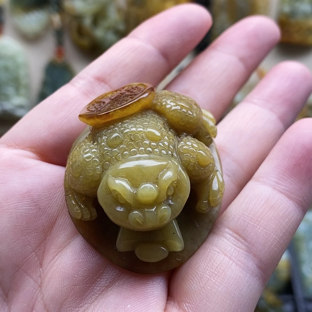 【闪购商品】未镶嵌岫玉颈饰