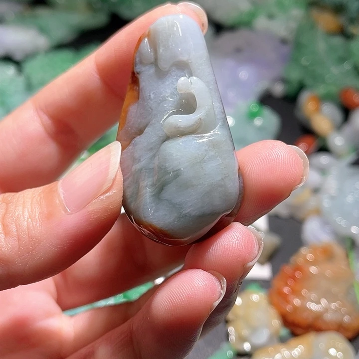 颈饰未镶嵌翡翠天