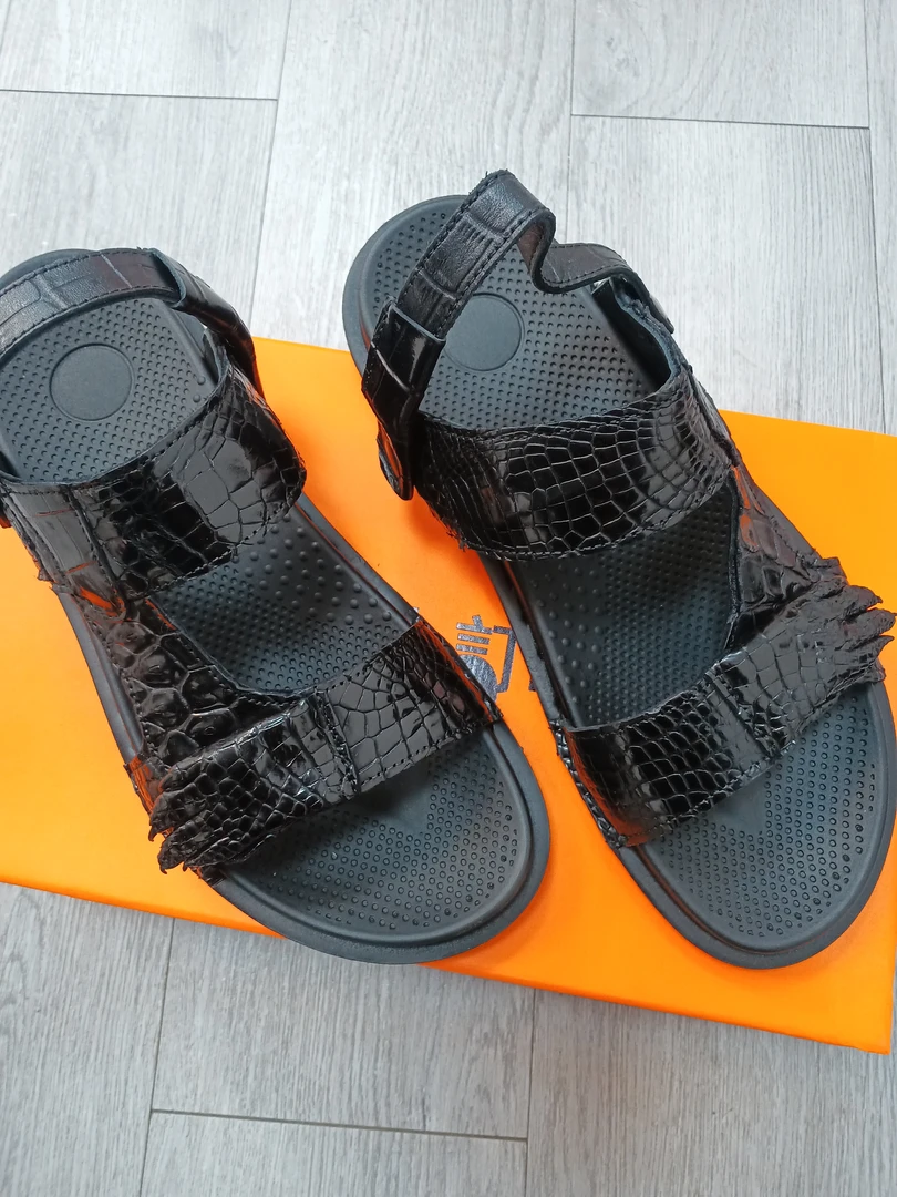 稀有皮鞋工厂断码清仓