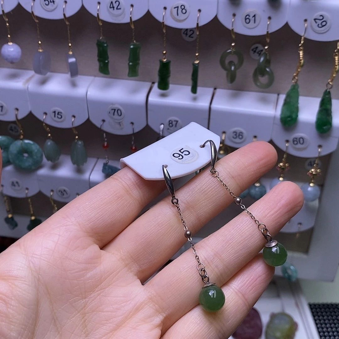 和田玉银S925镶嵌耳饰