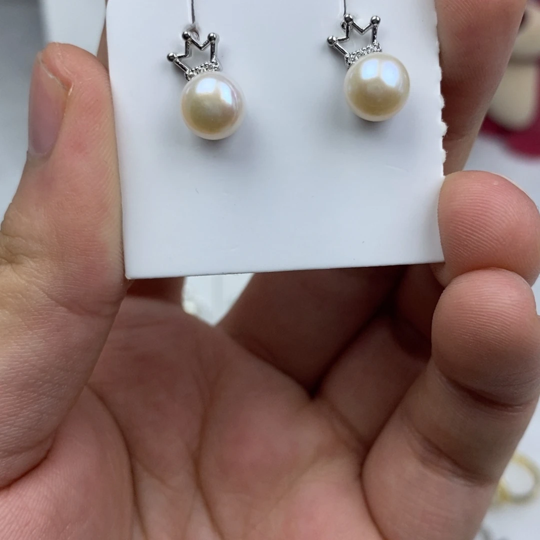 淡水珍珠耳饰未镶嵌