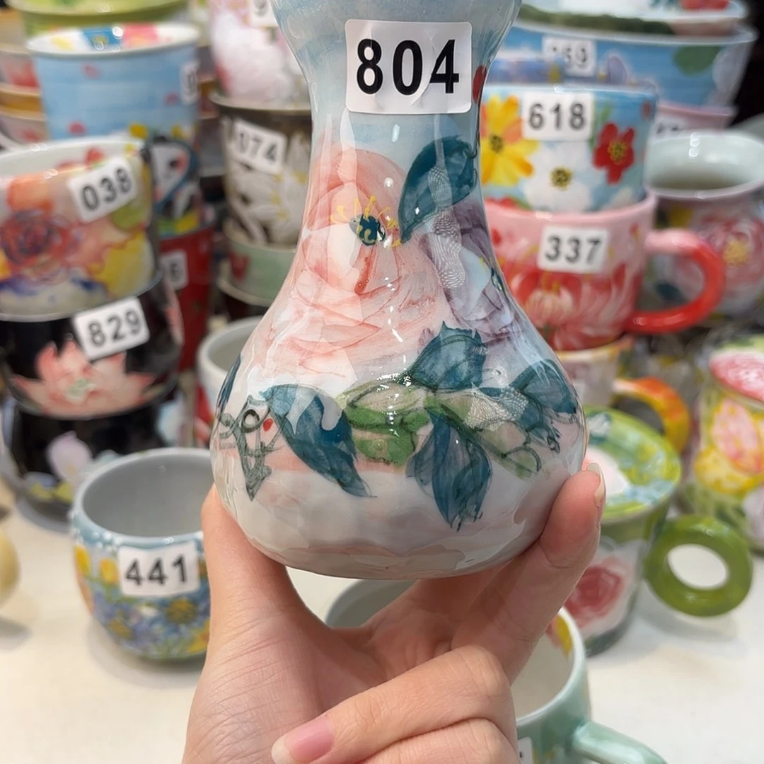 瓷片兔兔好可爱呀打