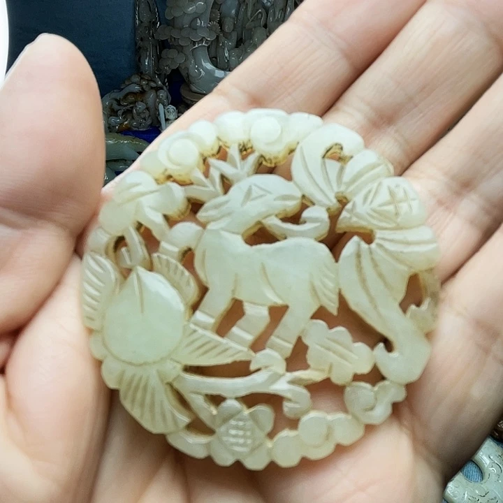 和田玉（青白玉）未镶嵌颈饰